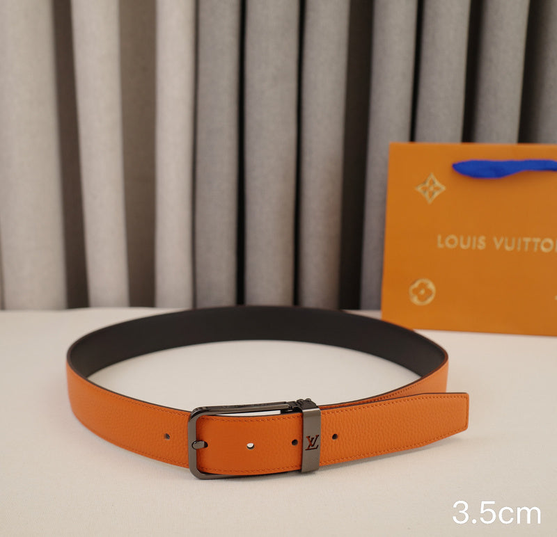 LV - Louis Vuitton BLACK button 3529L