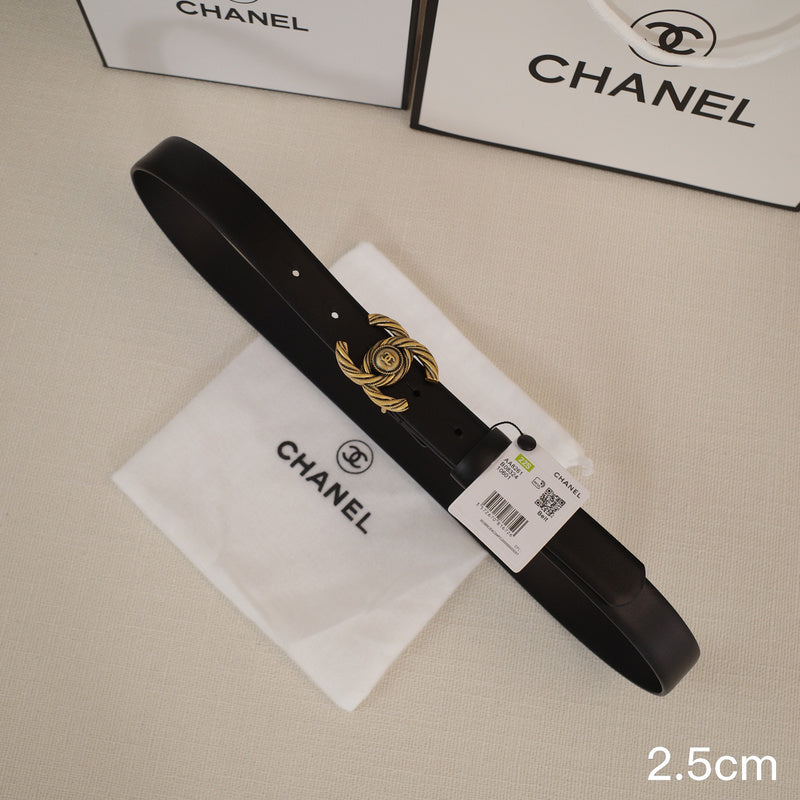 Chanel-2.5 Pretzel shape B2504L