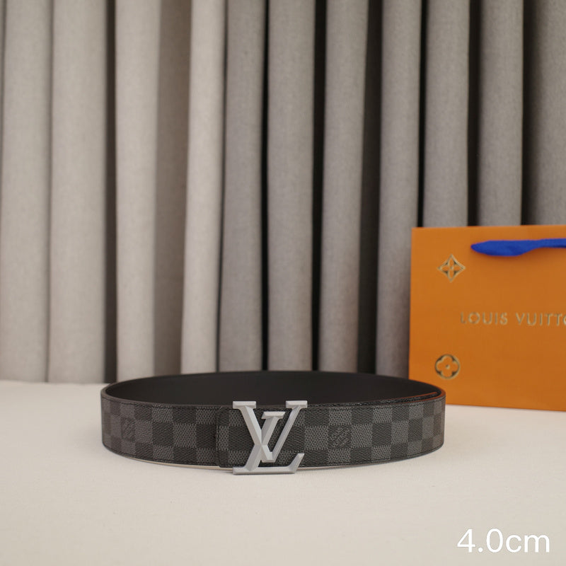 LV - Louis Vuitton gray button