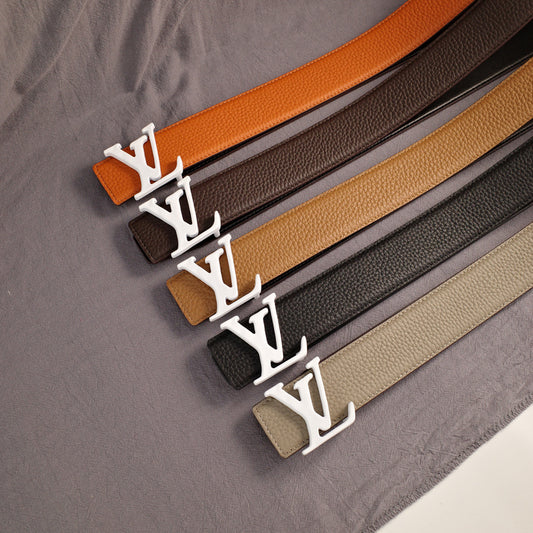 LV - Louis Vuitton White  buckle ZSB3801