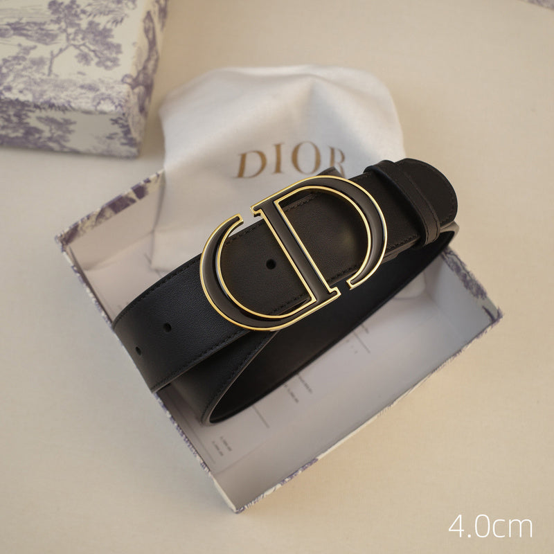 Dior-CD logo-Montaigne-vinyl gold