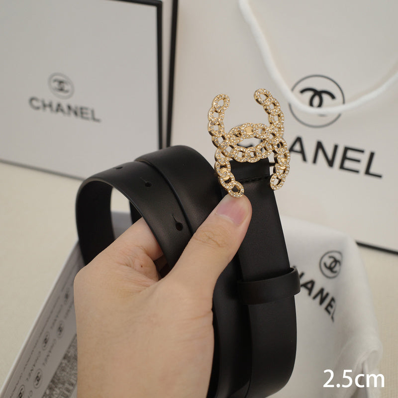 Chanel-2.5cm hollowed-out small drill fragrance