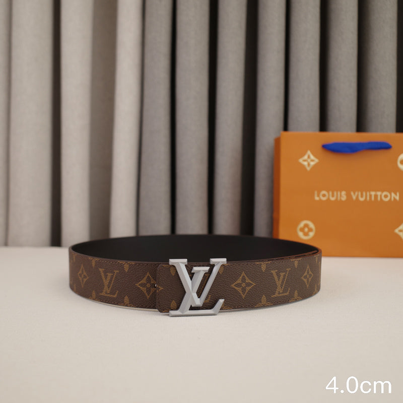 LV - Louis Vuitton gray button