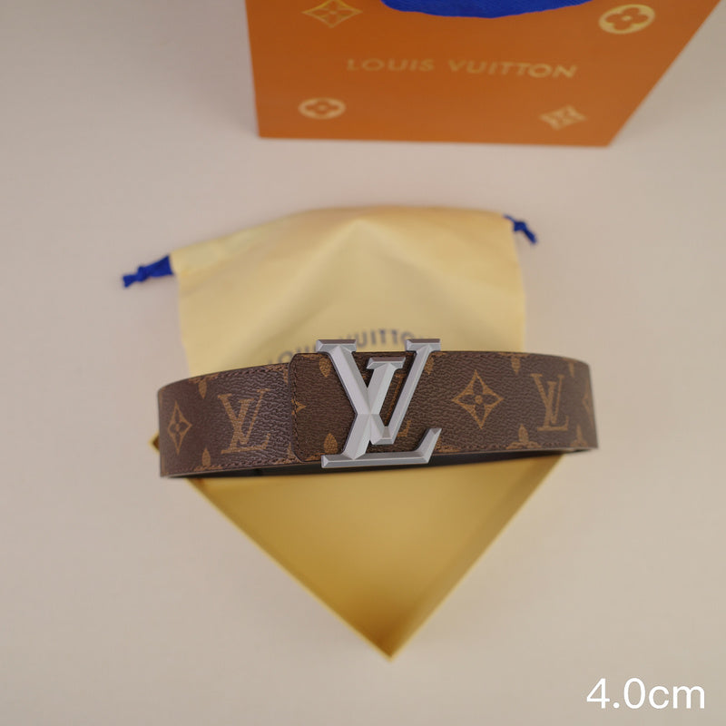 LV - Louis Vuitton gray button