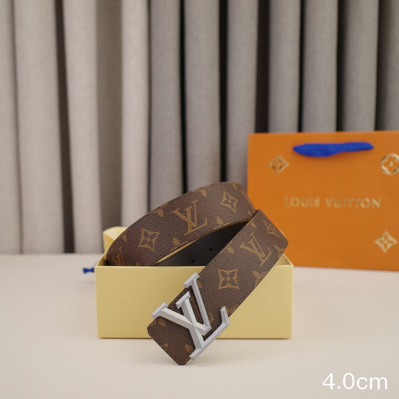 LV - Louis Vuitton gray button