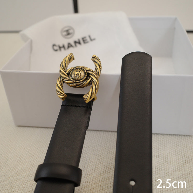 Chanel-2.5 Pretzel shape B2504L