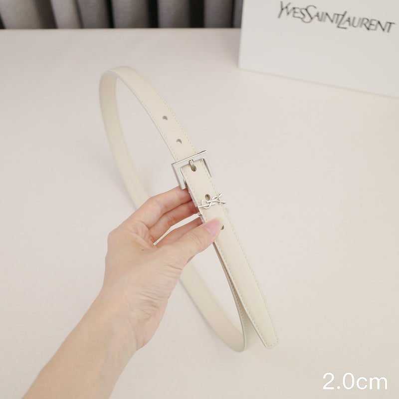 Saint Laurent - Off-white calves side
