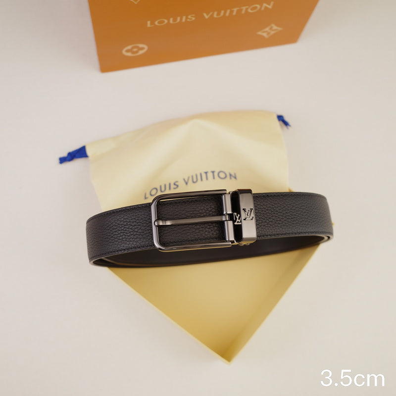 LV - Louis Vuitton BLACK button 3529L