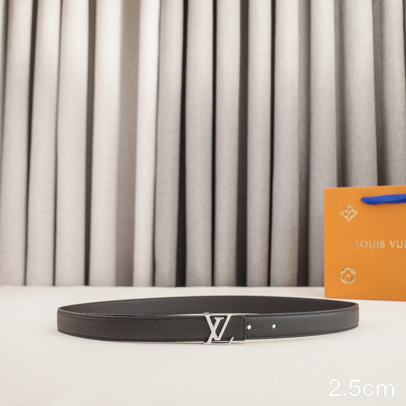 LV - Louis Vuitton -2.5cm letter silver hook - pebble grain 2511L