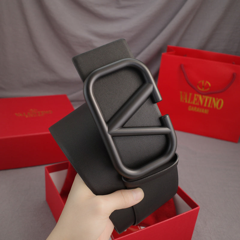 Valentino - Big V button - 7.0cm black belt buckle