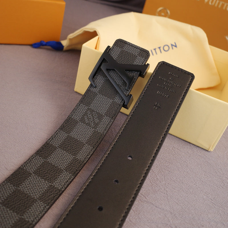LV - Louis Vuitton ZSB4001 Black