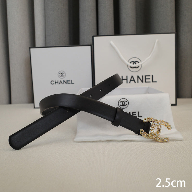 Chanel-2.5cm hollowed-out small drill fragrance
