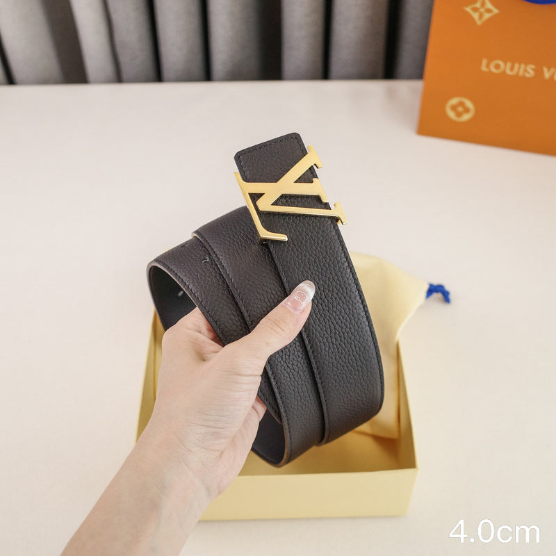 LV - Louis Vuitton- 4.0cm letter bright gold toggle - pebble grain 4023L