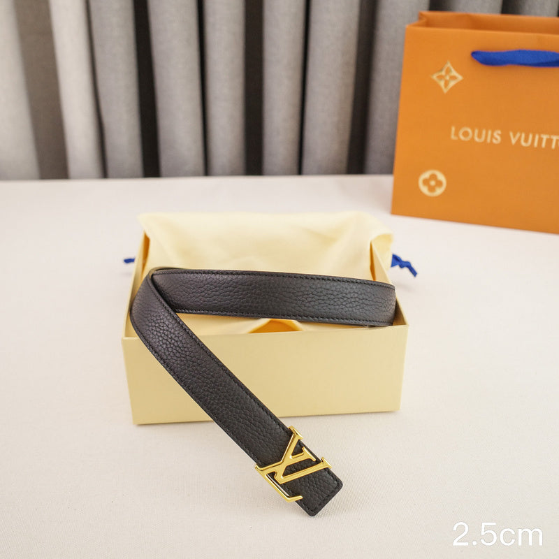 LV - Louis Vuitton -2.5cm letter gold hook - pebble grain 2511L