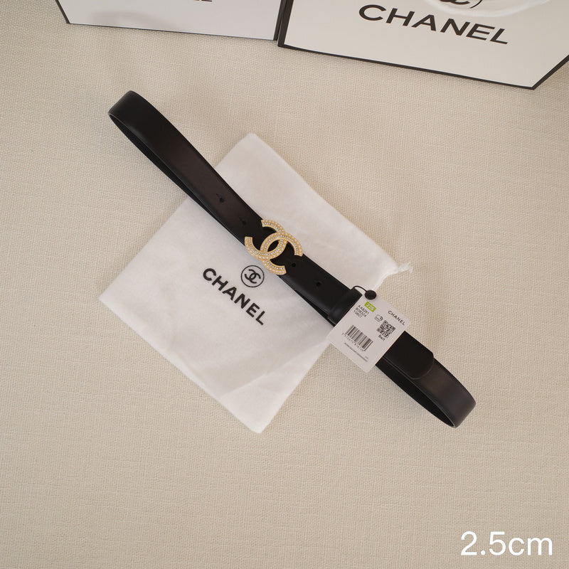 Chanel-2.5 Small pearls and small diamonds B2507L