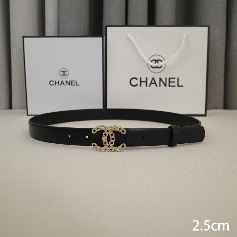 Chanel-2.5cm hollowed-out small drill fragrance
