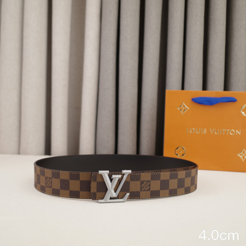 LV - Louis Vuitton gray button