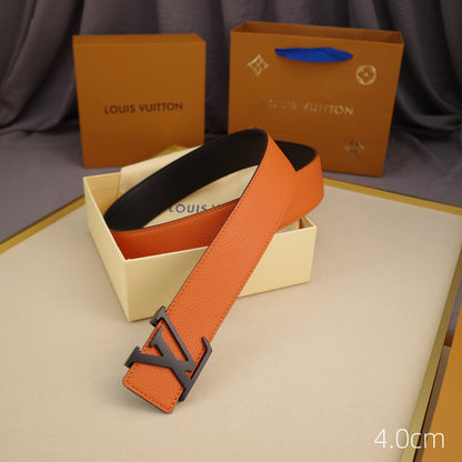 LV - Louis Vuitton  BLACK button    ZSB4003