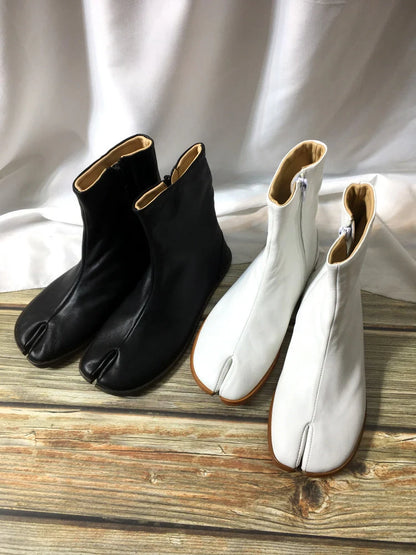 Handmade Women Black Leather Tabi Shoes,Split Toe shoes,Women's Men's Leather Boots, Personal Boots for Women,Stylish Shoes,Men's Boots